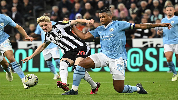 Man City crash out of League Cup at Newcastle