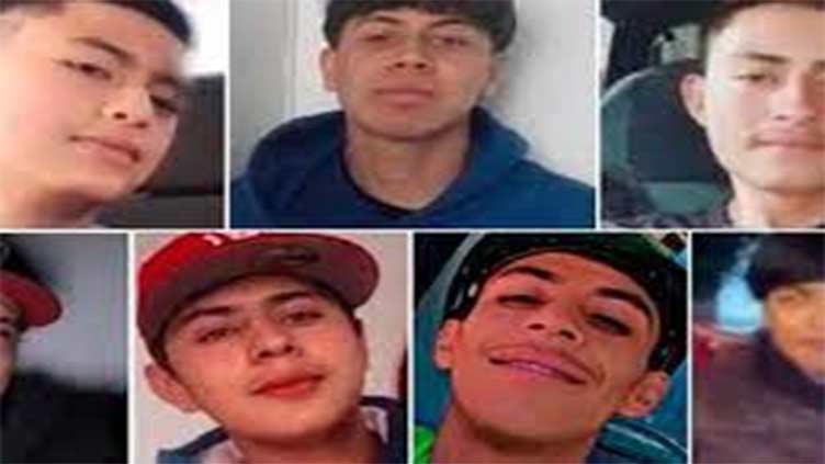 Six slain teenagers found in central Mexico, another rescued