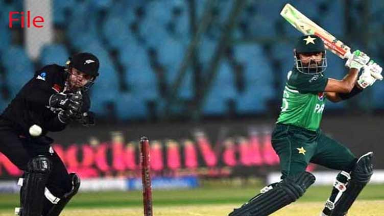 New Zealand beat Pakistan by five wickets in warm-up match