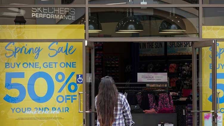 VIEW US core inflation slows in August, consumer spending rises