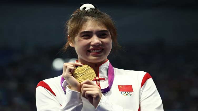 Butterfly queen Zhang, Faker strike gold in Hangzhou