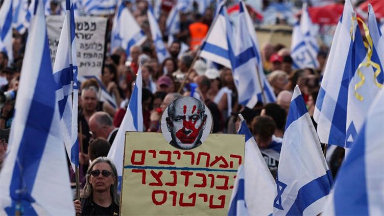 Demonstrators vow to 'save Israel' from Netanyahu in new protests