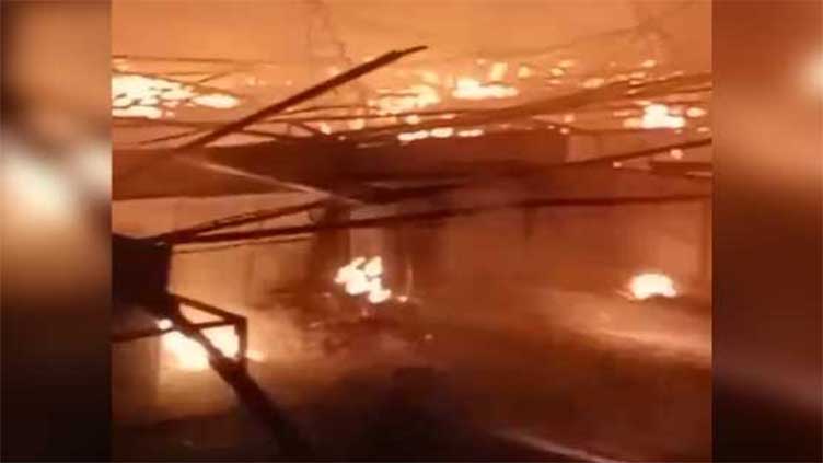 40 shops gutted in Sahiwal market fire