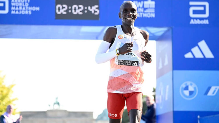 Kipchoge retained in Kenya's slimmed down Paris Olympics marathon squad