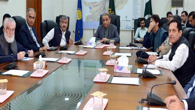 Aleem Khan assumes charge of communications ministry