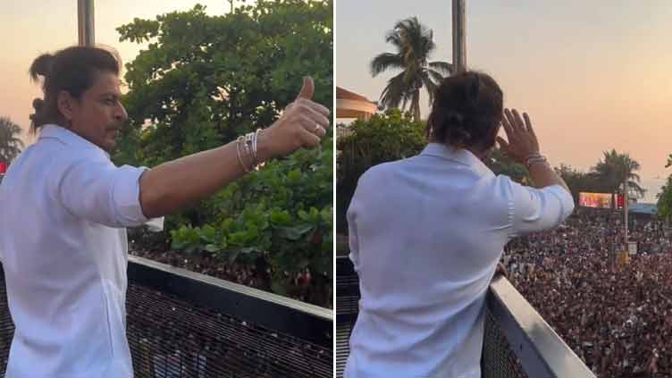 Shah Rukh Khan greets fans on Eid from Mannat 