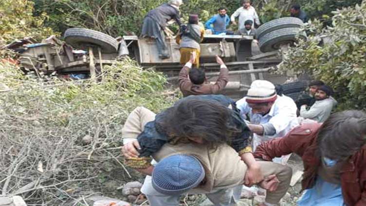 Three die as van falls into ditch in Abbottabad 