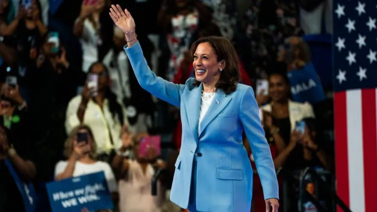 Dunya News US VP Harris officially secures Democratic Part's nomination for president