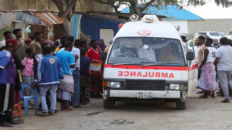 Somalia beach attack kills 37 civilians, police say