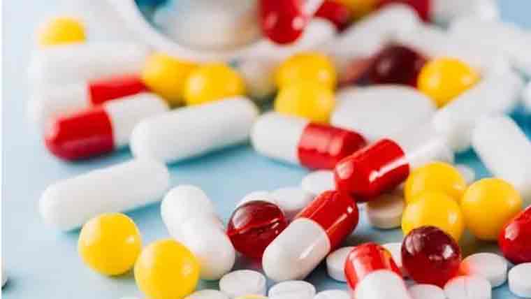 ایف آئی اے چھاپہ: رہائشی جگہ سے جعلی دواؤں کی فیکٹری پکڑی گئی