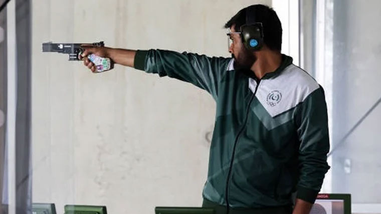 پیرس اولمپکس: پاکستانی شوٹر جی ایم بشیر بھی ایونٹ سے باہر ہوگئے