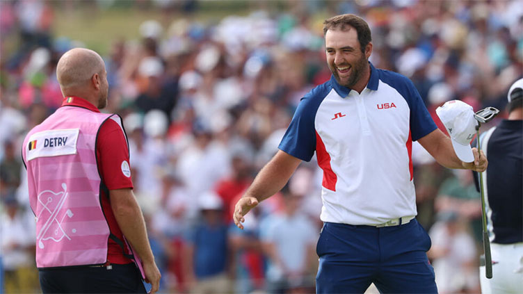 Scheffler pips Fleetwood to thrilling Olympic golf gold