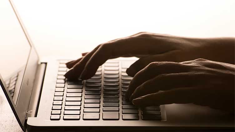 People inciting disorder online 'can be as guilty as rioters', says legal expert