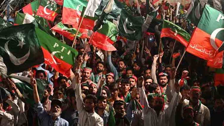 PTI files fresh application to hold power show at Minar-e-Pakistan on Aug 13