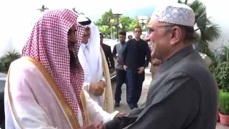 Imam  Masjid-e-Nabwi meets President Zardari, Chairman Senate; emphasizes joint efforts for regional peace