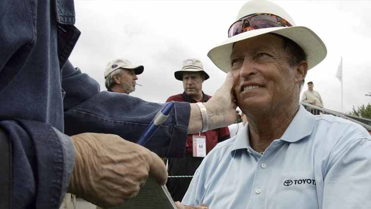 Chi Chi Rodriguez, Hall of Fame golfer known for antics on the greens, dies at 88