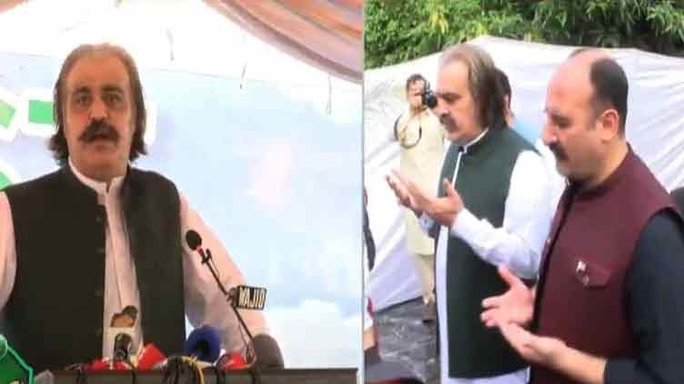 KP CM stresses need for unity, responsibility on Independence Day