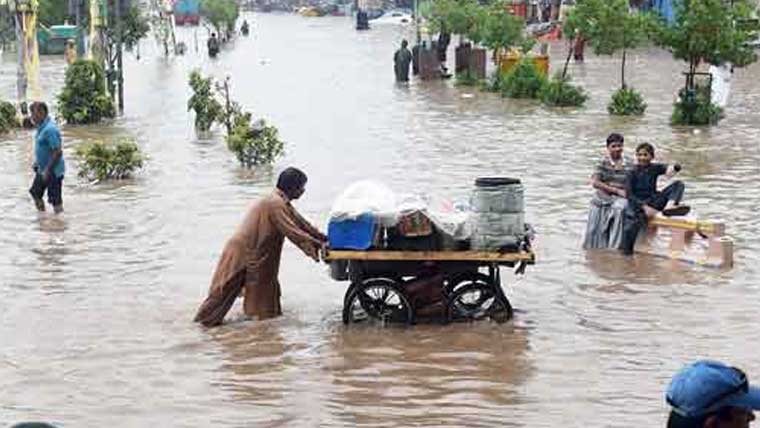 آج سے طوفانی بارشوں کا آغاز، نشیبی علاقے زیر آب آنے کا خدشہ