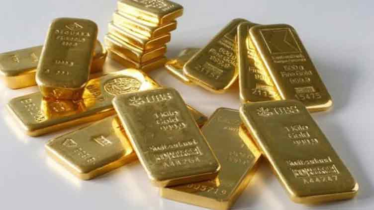 Gold rates up by Rs300 to Rs257,700 per tola in Pakistan