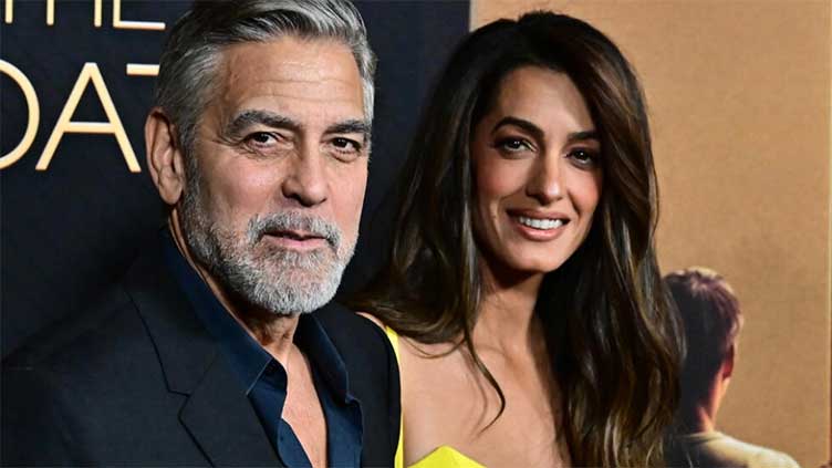 Russia bans Clooney Foundation