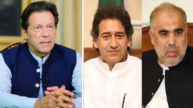 Imran Khan to discuss KP cabinet fissures with senior PTI leaders 