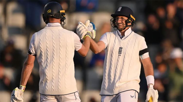 Calm Root steers England to five-wicket win over Sri Lanka