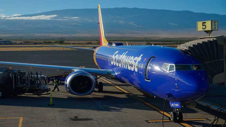 Change leadership or prepare for a fight, Elliott tells Southwest Airlines