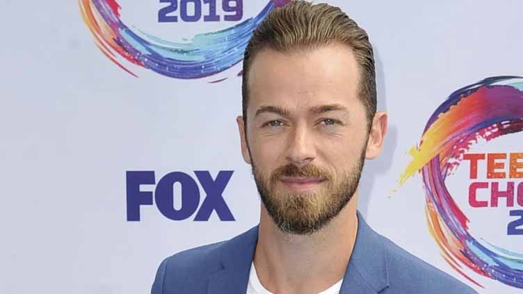 'Dancing With the Stars' pro Artem Chigvintsev arrested on domestic violence charge in California