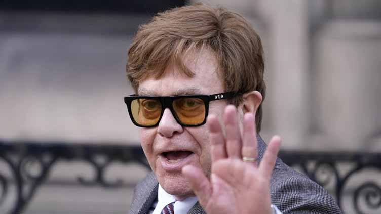 Elton John says he has lost his eyesight and struggles to see his new stage musical