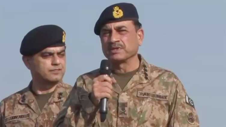 Armed forces capable of foiling every threat to country: Gen Asim