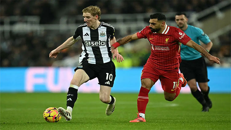 Schar punishes Kelleher blunder as Newcastle hold Liverpool in thriller