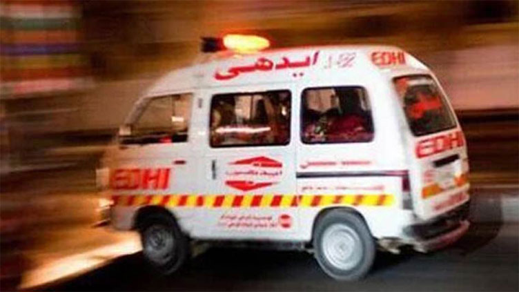 Three killed in vehicular collision in Khairpur