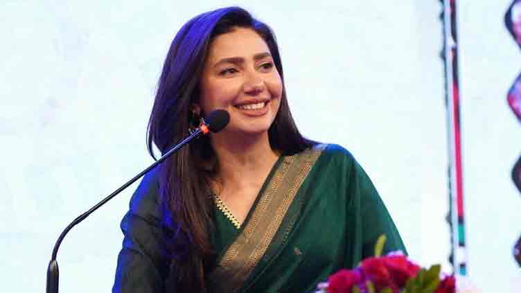 Why Mahira Khan no longer wants to discuss Shah Rukh Khan?