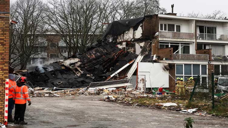 Apartment building in The Hague collapses after fire, four injured