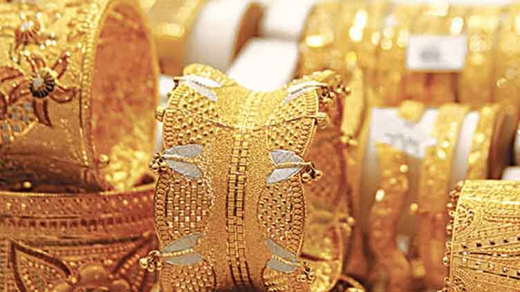 Gold prices up by Rs3,100 per tola