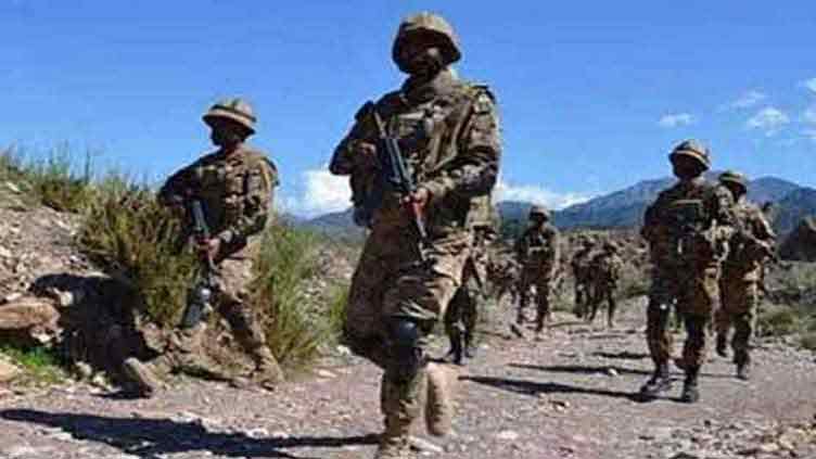 Soldier martyred, seven terrorists killed in North Waziristan operations