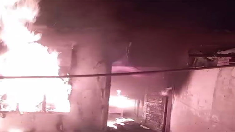 Six siblings injured in Karachi house fire