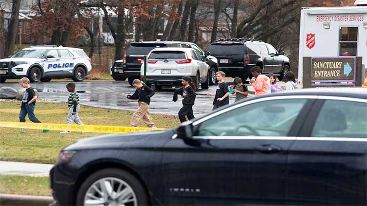 Dunya News Teenage girl shoots dead fellow student and teacher at Wisconsin school