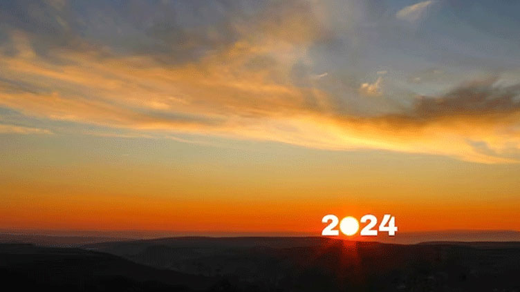 Welcome 2025: Year's last sunrise harbinger of a better tomorrow