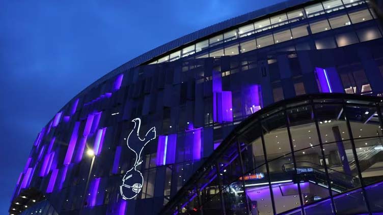 Spurs sign Swedish teenager Bergvall from Djurgarden