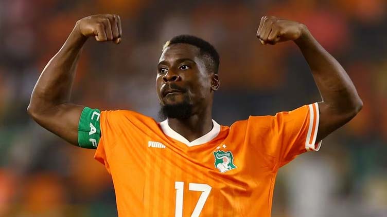 Aurier moves from Nottingham Forest to Galatasaray