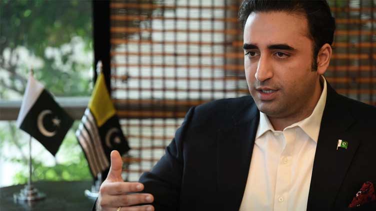 Bilawal demands restoration of internet, mobile phone services