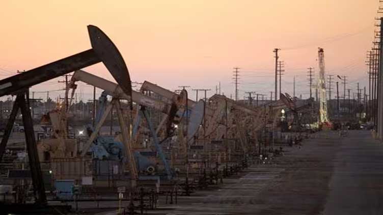 Oil dips as demand outlook remains uncertain