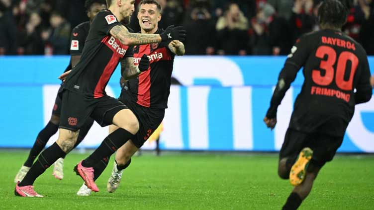 Leverkusen set new 33-match unbeaten record, go 11 points clear