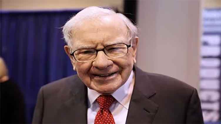 Warren Buffett mourns Charlie Munger, says Berkshire's 'eye-popping' performance is over