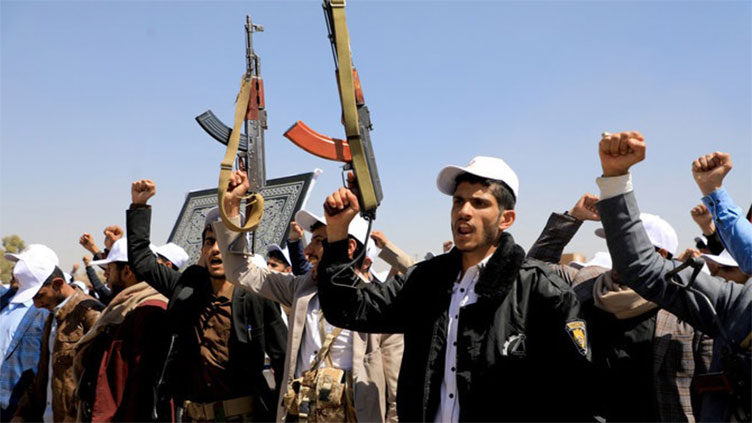 US says Iranian operatives in Yemen aiding Huthi attacks