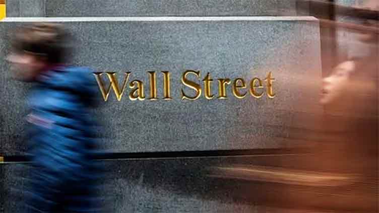 Wall St extends slide ahead of Fed meeting minutes