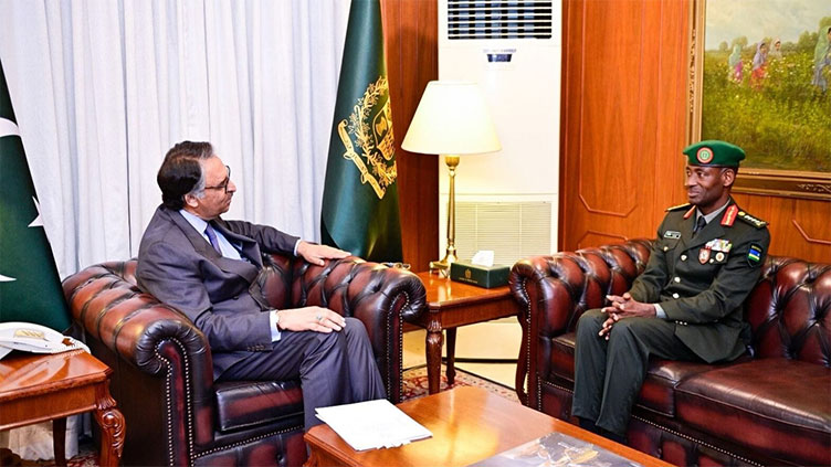 FM Jilani, Rwandan defence chief discuss strengthening bilateral ties