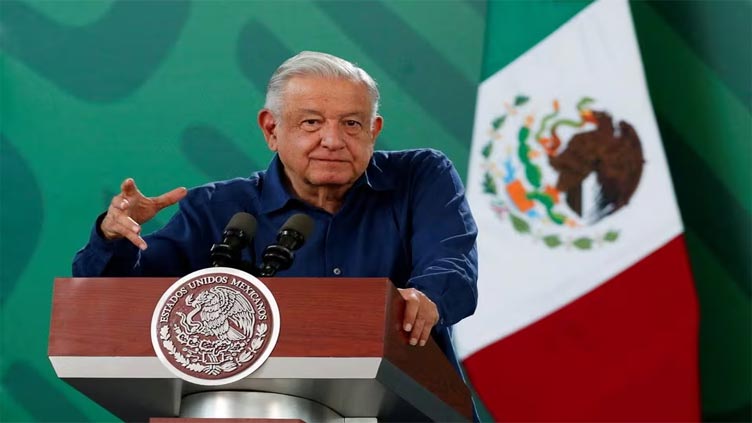 Armed men kidnapped 32 migrants in Mexico for extortion, president says