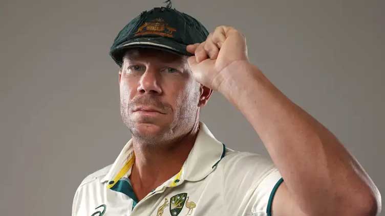 Warner's missing baggy green turns up during final test